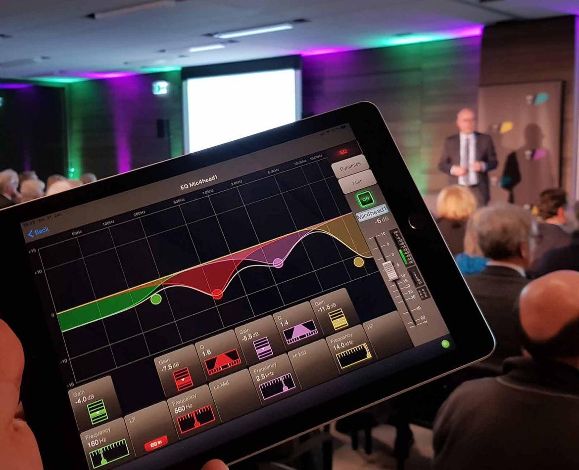 iPad Steuerung des Soundcraft Digitalmischpult bei einer Konferenz